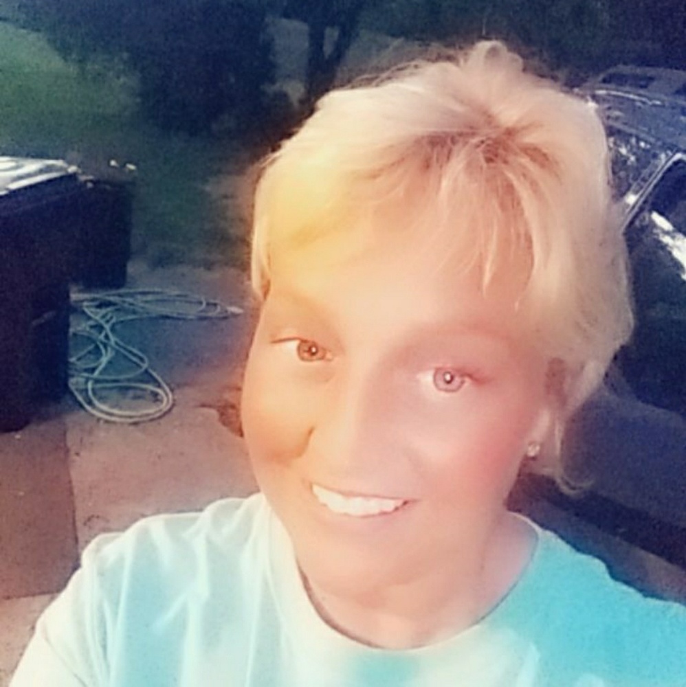 Meet your Posher, Kelly